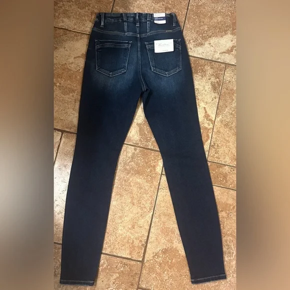 Kancan Sz 26x30 Kurvy Ultra High Rise Whiskered Distressed Skinny Jeans Stretchy - Picture 4 of 4